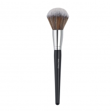 Malu Wilz powder brush